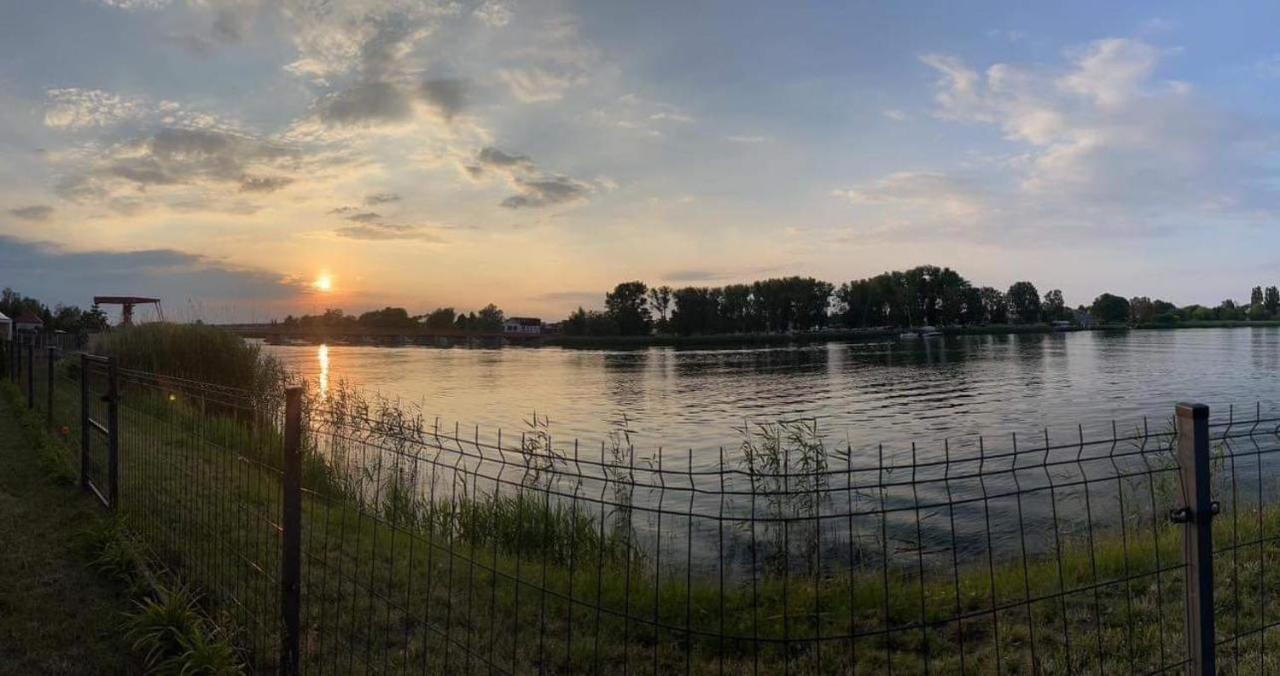 Willa Aura Mare Dziwnów Esterno foto
