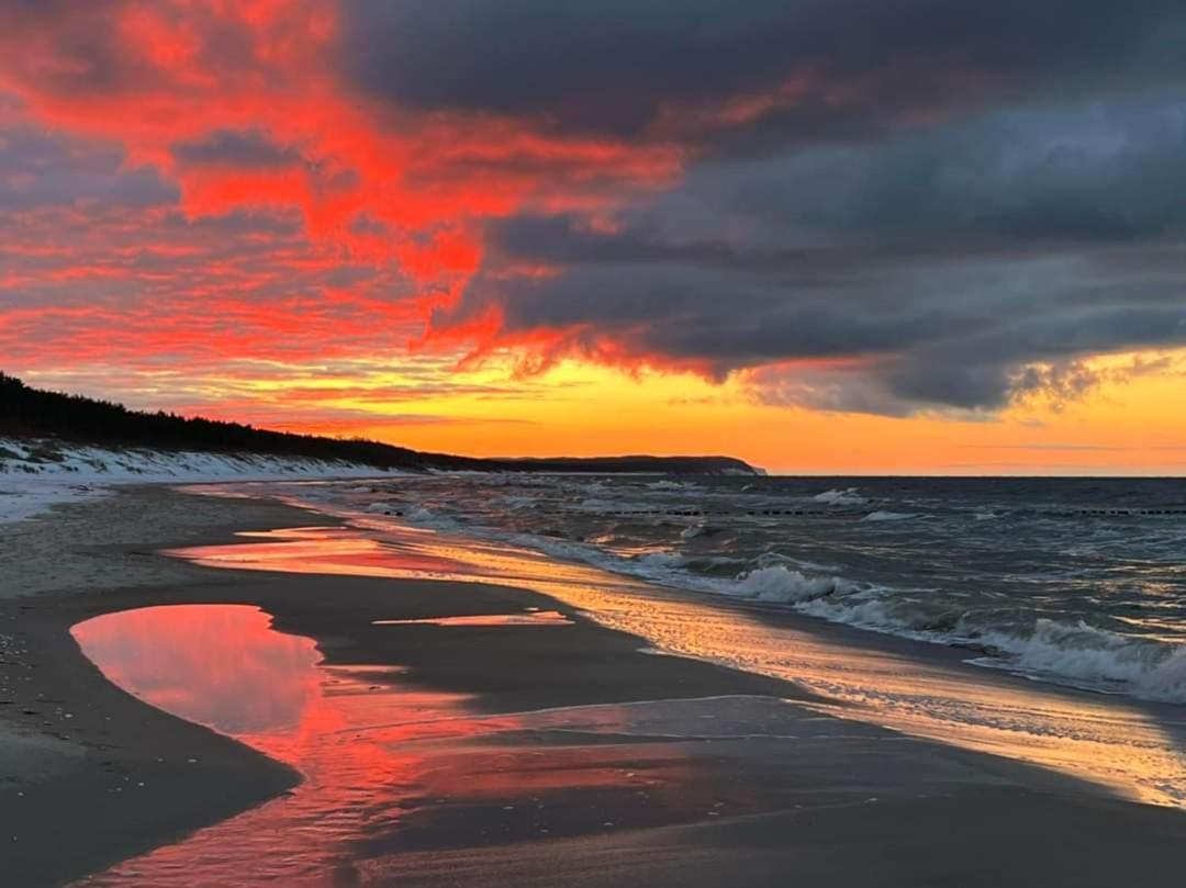 Willa Aura Mare Dziwnów Esterno foto